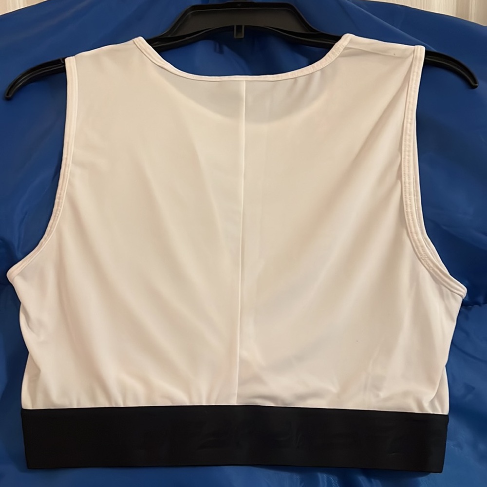 Fabletics Twisted Front Cropped Cami - image 2